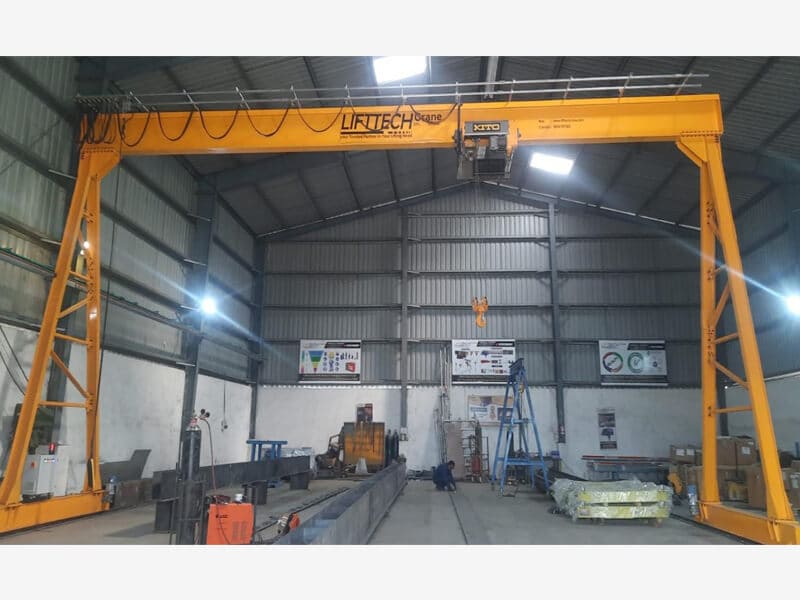 Goliath Cranes / Semi Goliath Cranes 